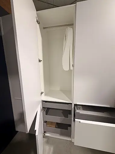 moderner Einbaukleiderschrank