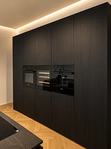 Design Küche Echtholzfurnier Nußbaum Furnier