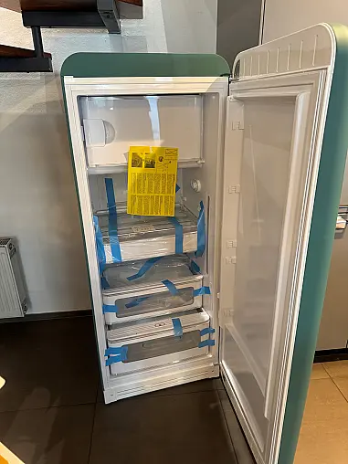 SMEG Kühlschrank Standgerät 50's Style Aesthetic