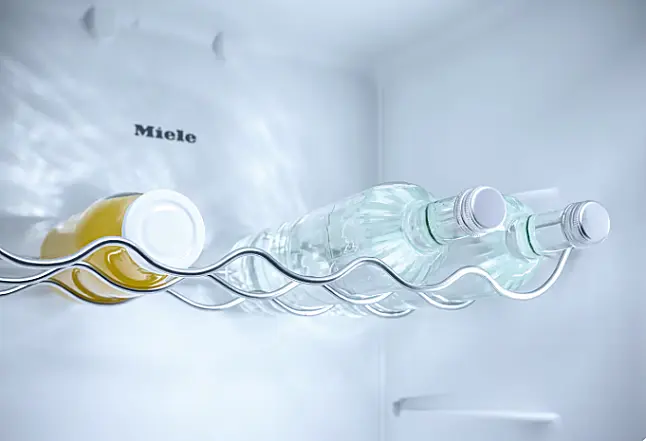 Einbau-Kühl-Gefrierkombination Miele Active KDN 7724 E Ausstellungsgerät