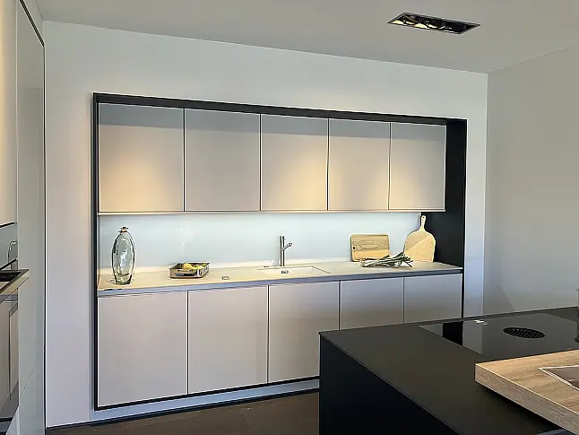 | Luxus-Traumküche SieMatic | grifflos | mit Insel | Ceramik-Arbeitsplatten | GAGGENAU/Miele/BORA-Vollausstattung | Premium-Ausstattung | sofort verfügbar |