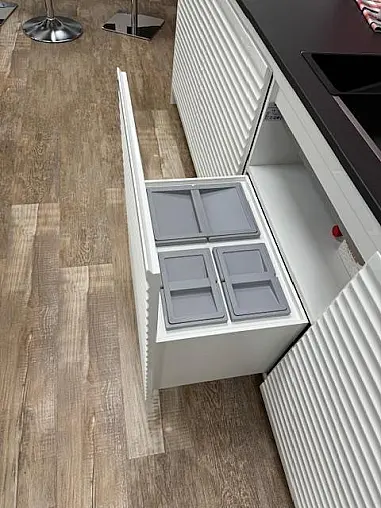Picco und Contura Hochglanzfronten