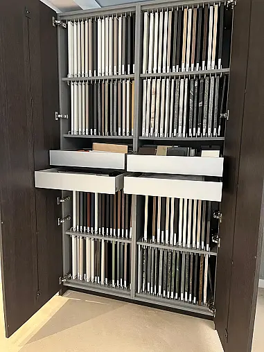 Kleiderschrank - Garderobenschrank