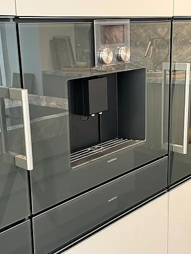 Gerätepaket bestehend aus Kaffeemaschine &amp; Wärmeschublade