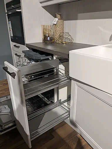 Opti-Wohnwelt Musterküche Mondo Kollektion Yvante