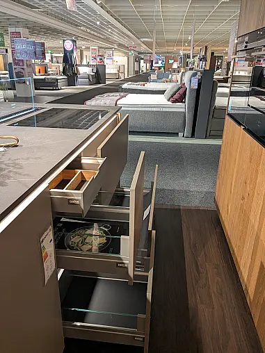 Opti Wohnwelt Abverkauf Musterküche