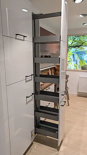 Uni Gloss Hochglanzküche Weiß mit Holzoptik inkl. Geräte