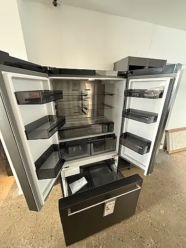 Gaggenau Kühl-Gefrierkpmbination Serie 200 Austtelungsgerät nicht in Betrieb