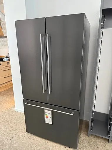 Gaggenau Kühl-Gefrierkpmbination Serie 200 Austtelungsgerät nicht in Betrieb