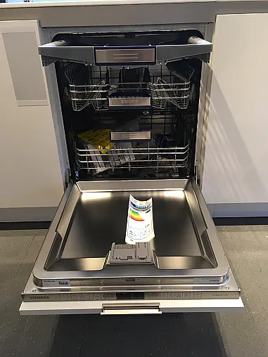***FLASHSALE BIS 31.10.***| Gaggenau &amp; Miele &amp; Dornbracht | Schwanstein-Arbeitsplatten | Preisvorteil 15 500 EUR oder 38+%