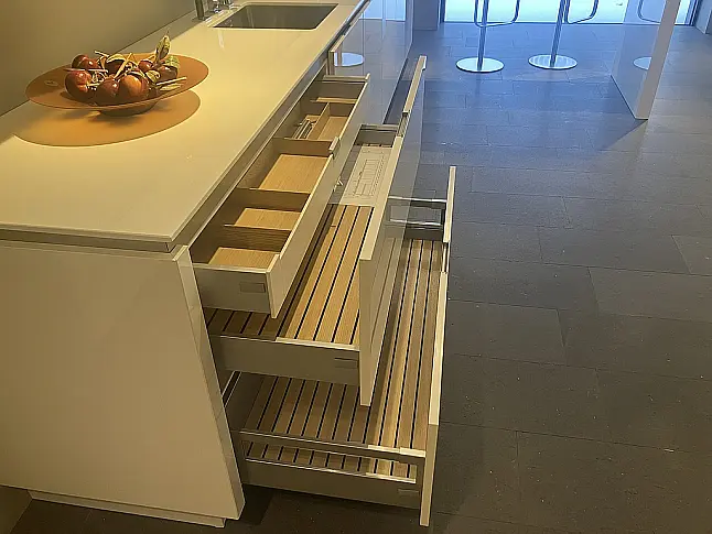 ***FLASHSALE BIS 31.10.***| Gaggenau &amp; Miele &amp; Dornbracht | Schwanstein-Arbeitsplatten | Preisvorteil 15 500 EUR oder 38+%
