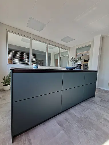 TALEA MIT SMARTGLAS UND RESOPAL