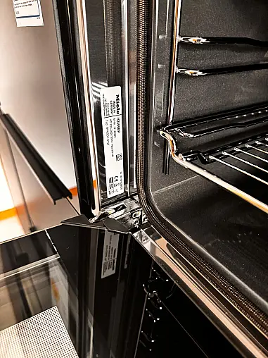 Miele Backofen H2466 BP