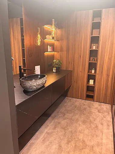 Badmöbel/ Ausstellungsstücke von leicht