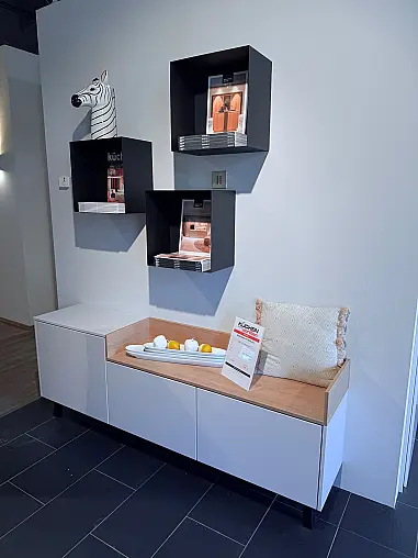 Elementa Systemat Sideboard in Satin &amp; Feineiche Natur – modernes Ausstellungsstück