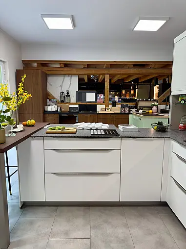 NEUER PREIS!!! Nobilia Einbauküche Easytouch