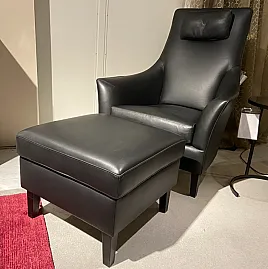 klassische eleganter Sessel mit perfekten Proportionen