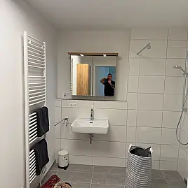 Badezimmerschrank