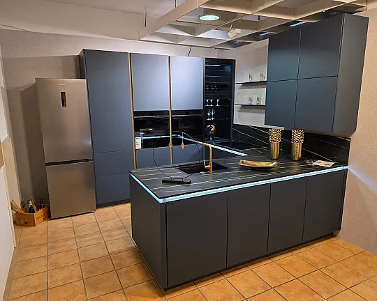 Nobilia Küche Easytouch Ausstellungsküche - Easytouch