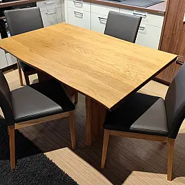 Essgrupppe mit 4 Stühlen im Set Massivholz Baumkantentisch Wildeiche geölt naturbelassen Esszimmer Ausstellungsstücke im Abverkauf