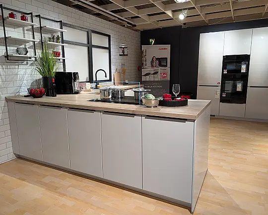 Kochen wie bei den Profis - Novalux 519 Lack Seidengrau Hochglanz