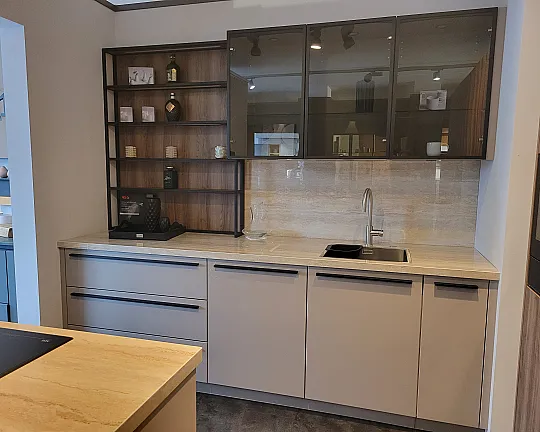 Trüffelbraun samt matt - Schüller Siena L447