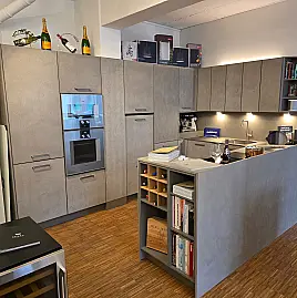 U-Form mit Halbinsel, besondere Schränke & Arbeitsplatten