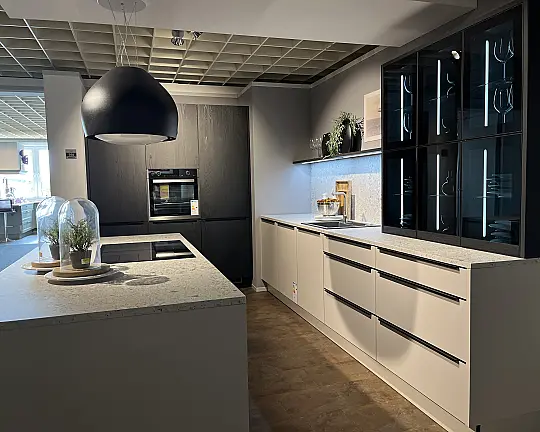 Sahara Eiche Nero - Feel Manhattan