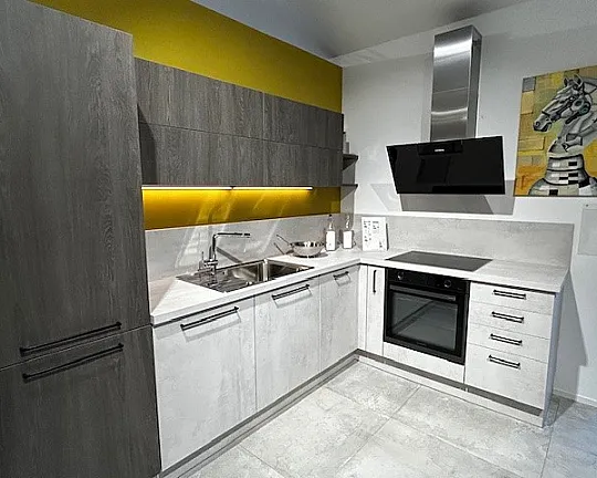 Concrete White und Holzdekor Noble Grey - L-Küche für Einsteiger