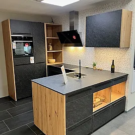 Moderne Schiefer U-Küche