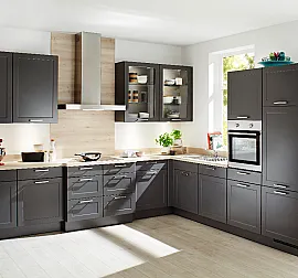 L-Küche mit vorgezogener Kochlösung    345x305 cm Lacklaminat Steingrau