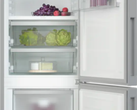 mit PerfectFresh Pro und NoFrost für längere Frische und einem Plus an Komfort. - KFN 4397 CD Stand-Kühl-Gefrierkombination - Edelstahllook, 201,5 cm,