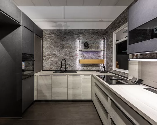 Moderne Küche mit innovativer hochwertiger Ausstattung - Eiche Halifax Nachbildung