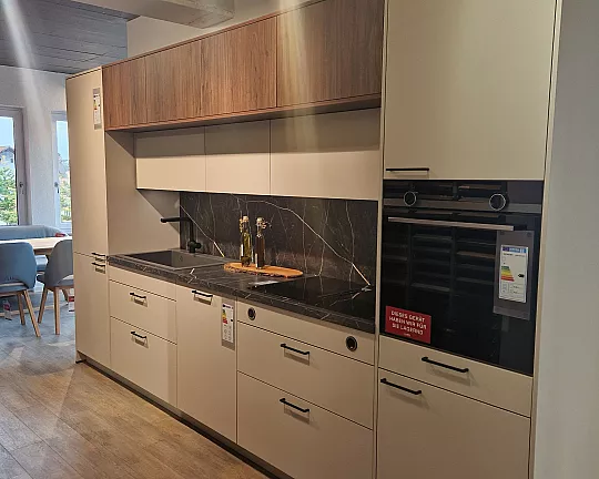Einbauküche Lackfront Kaschmir matt - Concept130 N725