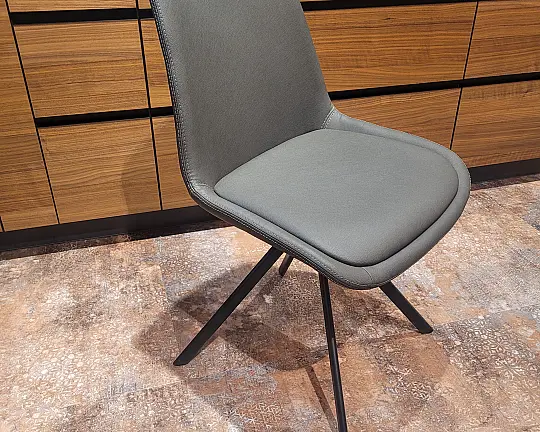 Drehbarer Vierfuß-Stuhl der Firma Naber - Tina K Vierfuß- Stuhl