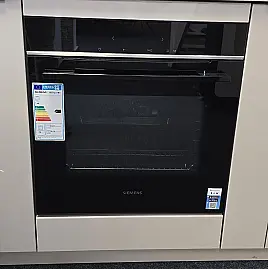 Siemens iQ700 Einbaubackofen HB772G1B1 – Ausstellungsstück (Unbenutzt)