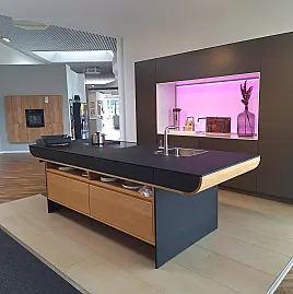 Exklusive Kücheninsel von Wagner & Schönherr