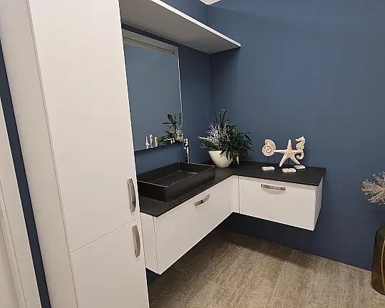 Kleines Badmöbelensemble - Badmöbelensemble (Laser)