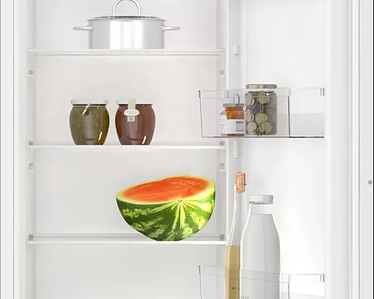 N 30 Kühlschrank 177.2 x 54.1 cm Schleppscharnier ***590*** - KI1811SE0