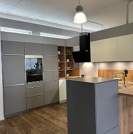 zeitlos & modern
