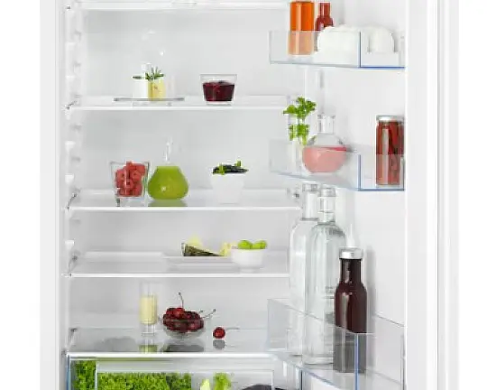 AEG Einbaukühlschrank OSK5O12EF, 203 L, LCD-Touch, Energiekl. E - OSK5O12EF