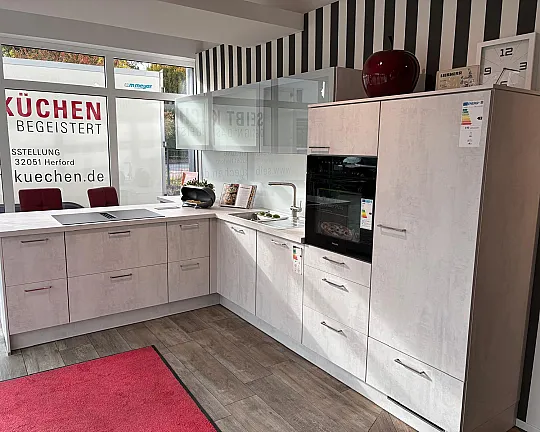 Concrete White - Celine