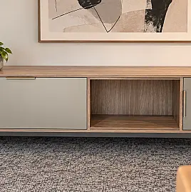 Lowboard mit Barklappe Champagner metallic / Ulme Mocca