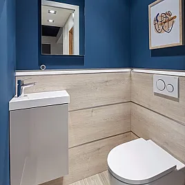 WC-Möbel / Badmöbel / Gäste-WC - Handwaschtisch und Spiegel und Rückwand-Paneelen + LED