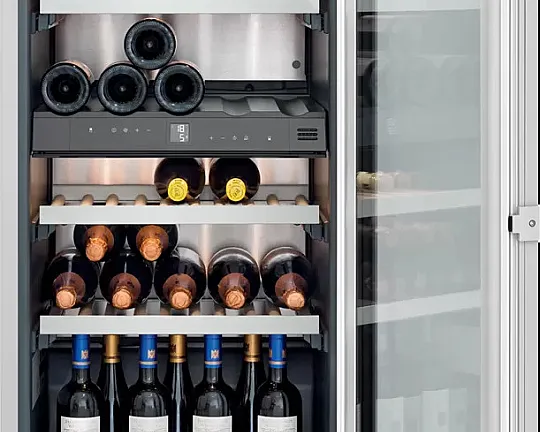 Abverkauf Weinkühlschrank im Ausstellungsgeräte: