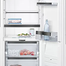 Siemens iQ700, Einbau-Kühlschrank, 122.5 x 56 cm, Flachscharnier mit Softeinzug