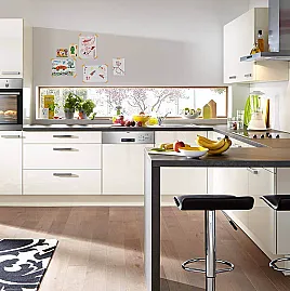L-Küche 395 x 305 x 150 cm weiß hochglanz inkl. Geräte und Tresen