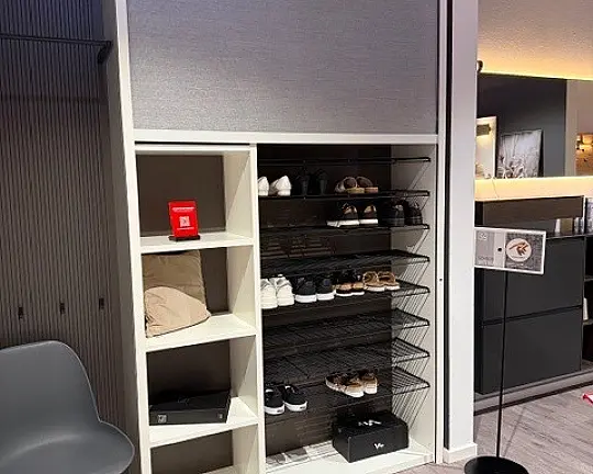 Garderobe mit textiler Front - COMFORT CLOSE