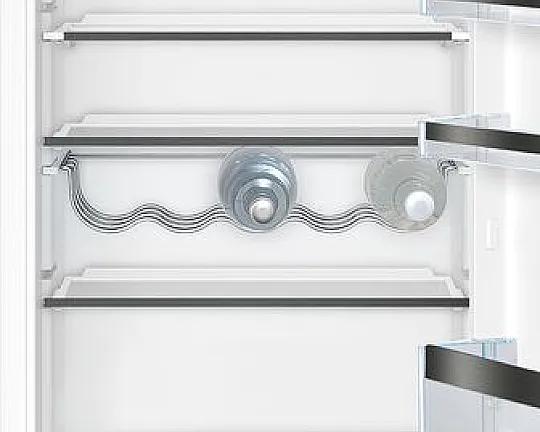 Bosch Serie 6, Einbau-Kühlschrank, 177.5 x 56 cm, Flachscharnier mit Softeinzug KIR81SOE0 (Lager) - KIR81SOE0