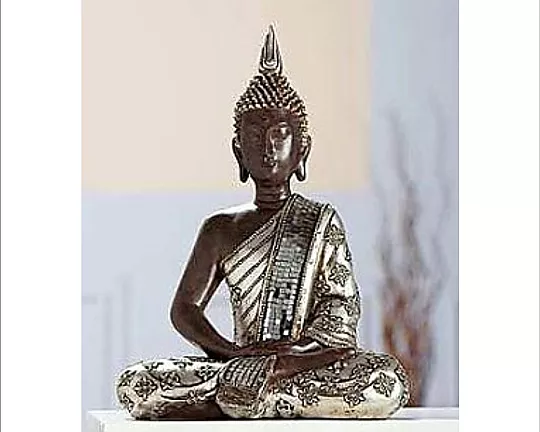 sitzender Buddha - sitzender Buddha